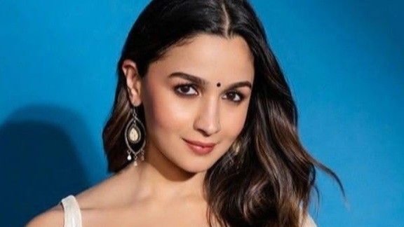 Aaj ki 3 Bollywood best news